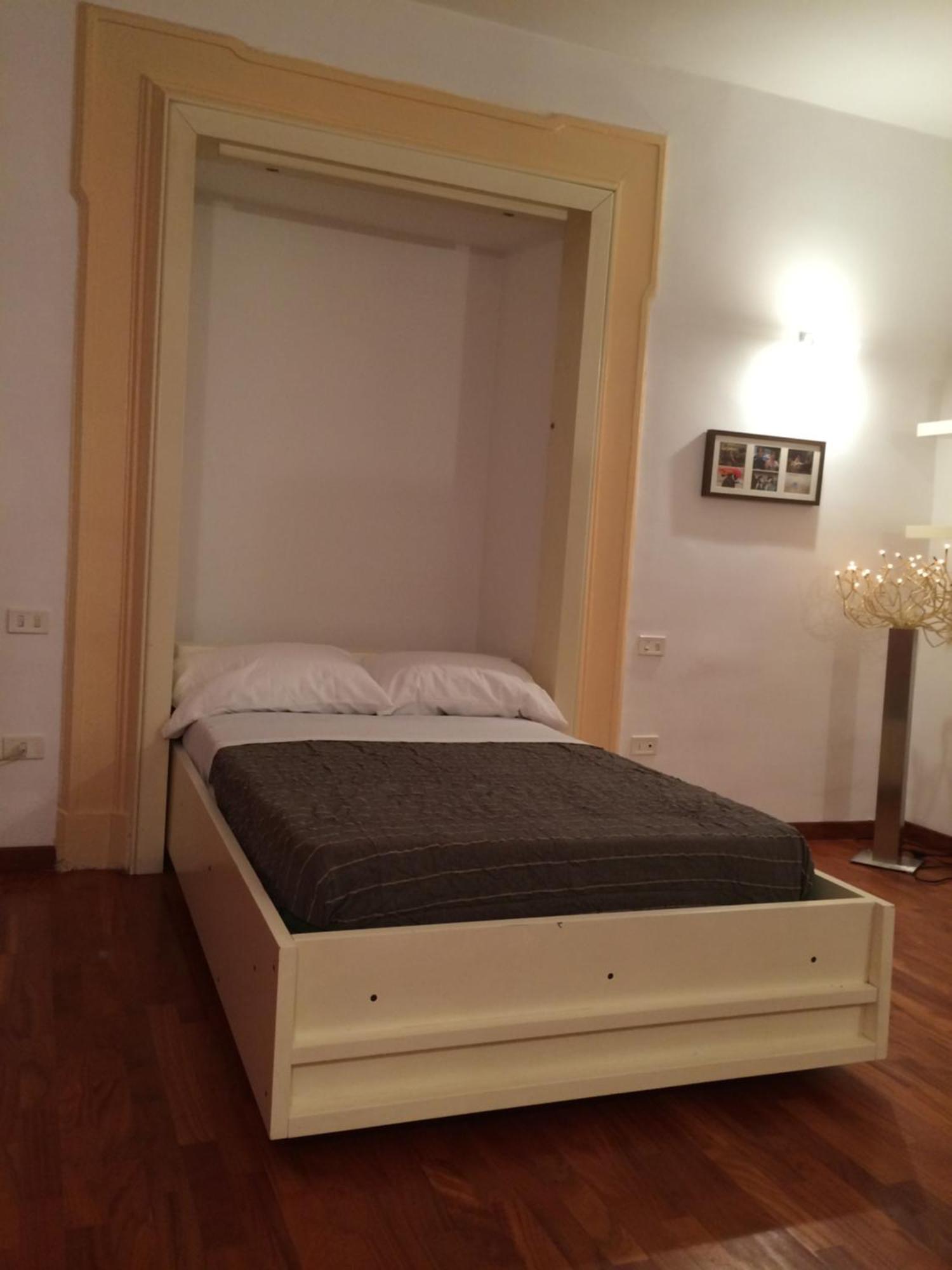 Anni Apartment Chiaia ナポリ エクステリア 写真